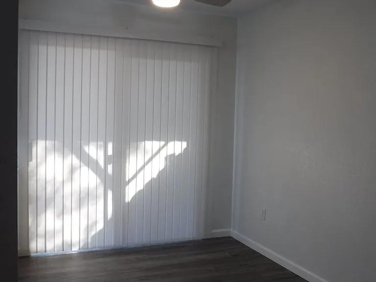 1631 Bramble Pl — Photo 5