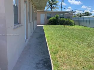 4210 SW 25th St #3, Hollywood, FL 33023