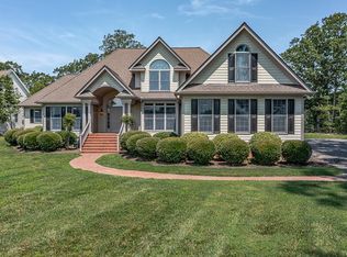 4 Thompson Ct, Reedville, VA 22539