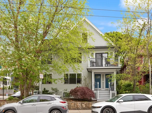278 Huron Ave #2, Cambridge, MA 02138
