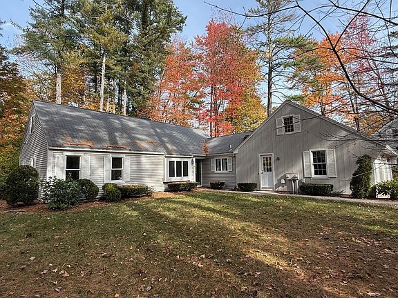 5th image of 14 Oakwood Lane #14