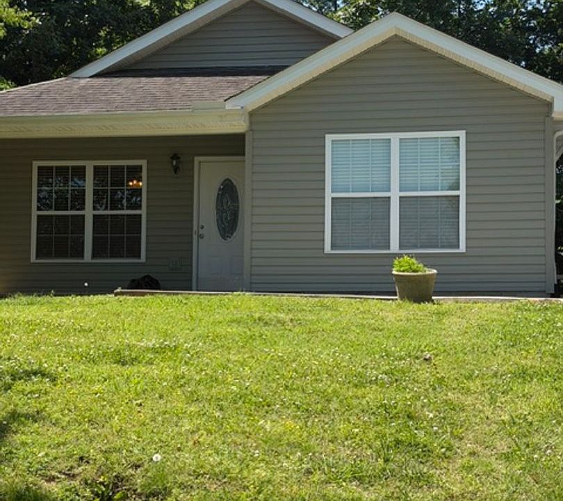 1st image of 418 Smoky Mountain Dr