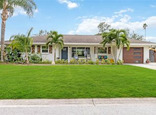 2266 Sunnyside Ln, Sarasota, FL 34239