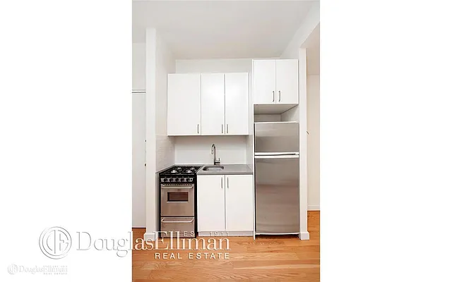 Rented by Douglas Elliman | media 11