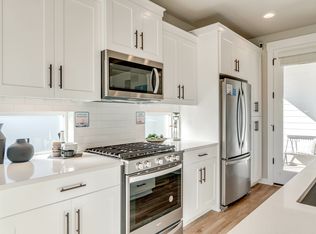 4571 SW 36th St, Redmond, OR 97756