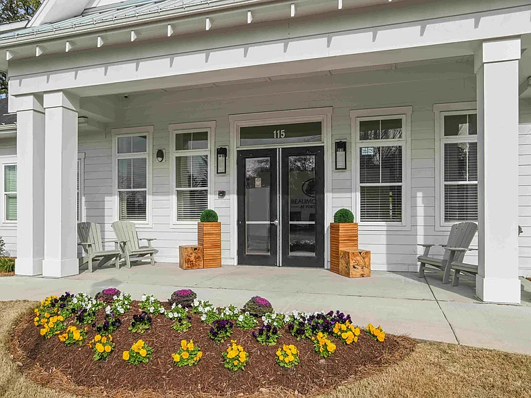 Beaumont Oaks at Porters Neck Apartments & Townhomes — Photo 27