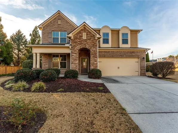 624 E Hampton Pl, Canton, GA 30115