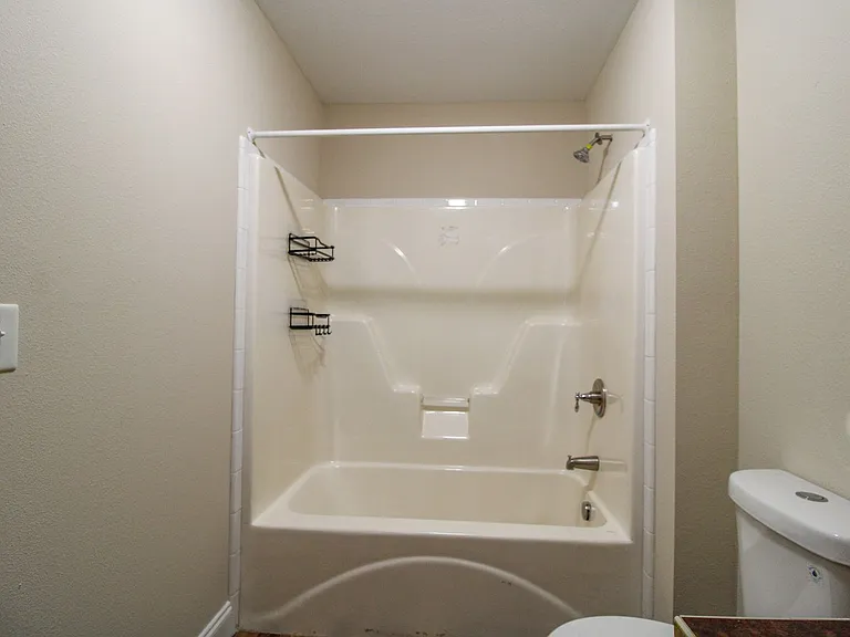 123 Meadows Ln — Photo 19