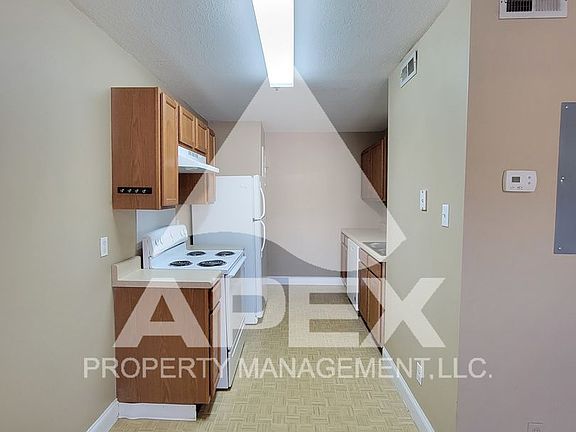 5th image of 1213 Avalon Dr #0