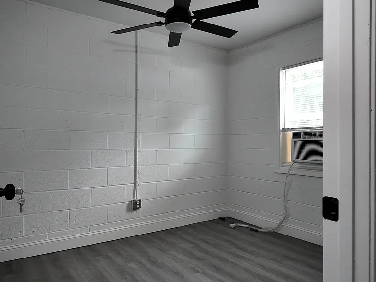 112 Gordon St #2 — Photo 11
