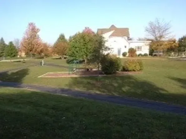 1787 Whirlaway Ct, Glendale Heights, IL 60139