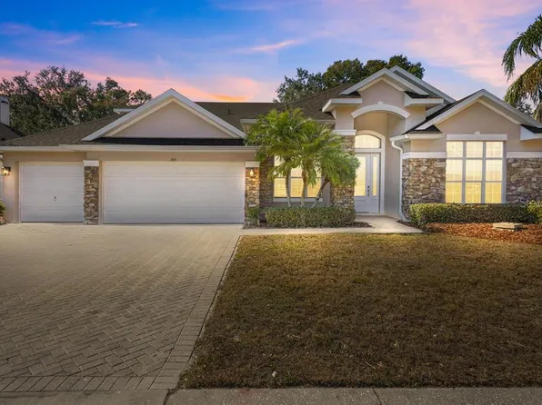201 W Blue Water Edge Dr, Eustis, FL 32736