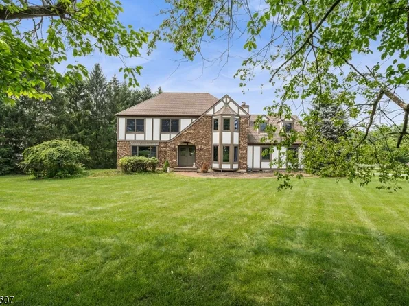 7 Elmwood Ln, Washington Twp., NJ 07882