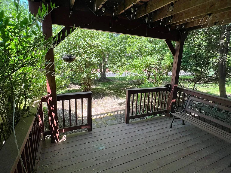 19 Tankard Ln — Photo 14