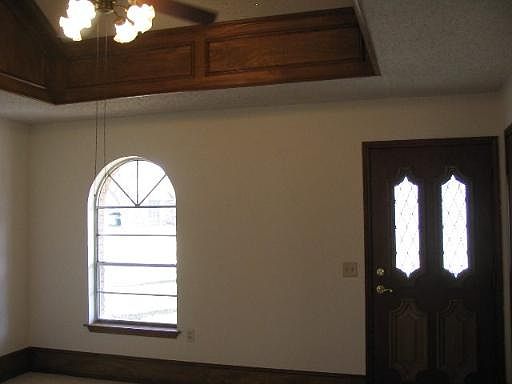 3rd image of 4207 MILLSTEAD DR