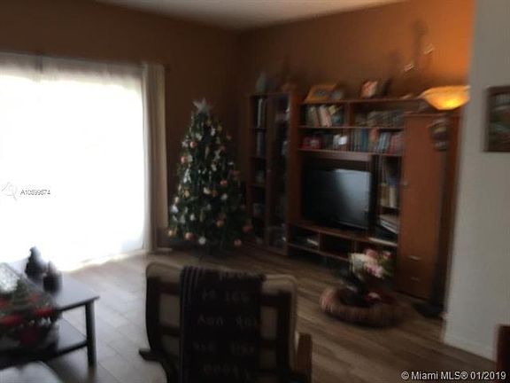 4th image of 8305 NW 108th Ave #5-18