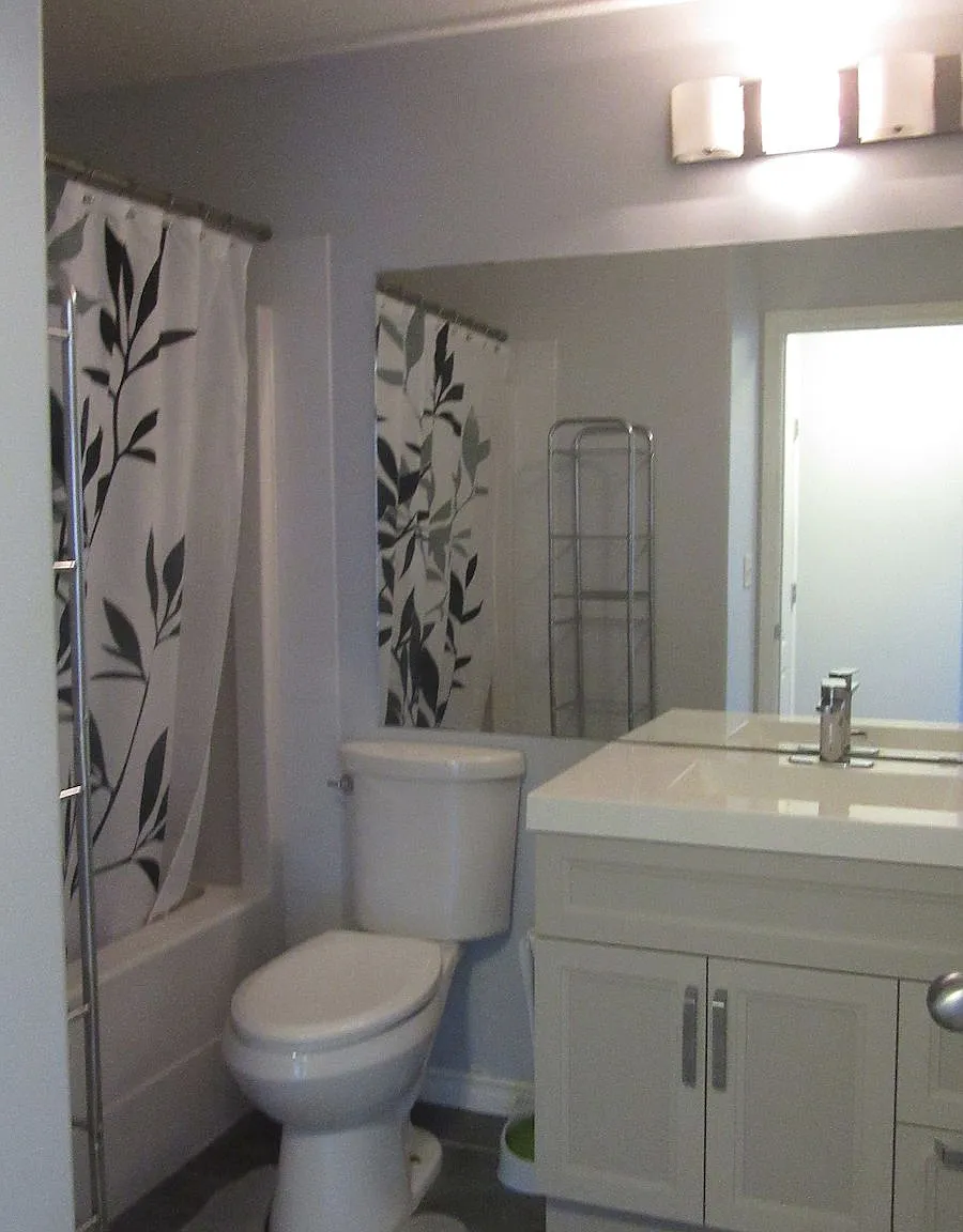 Park Place Eaux Claires condo — Photo 4