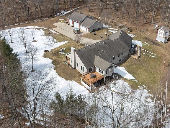 5th image of 29584 Sunny Beach Rd