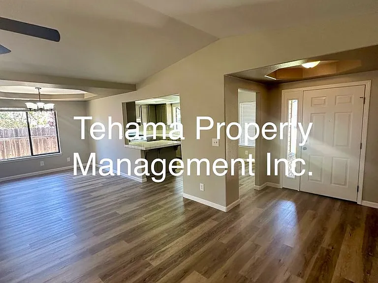 5224 Mica Ct — Photo 3