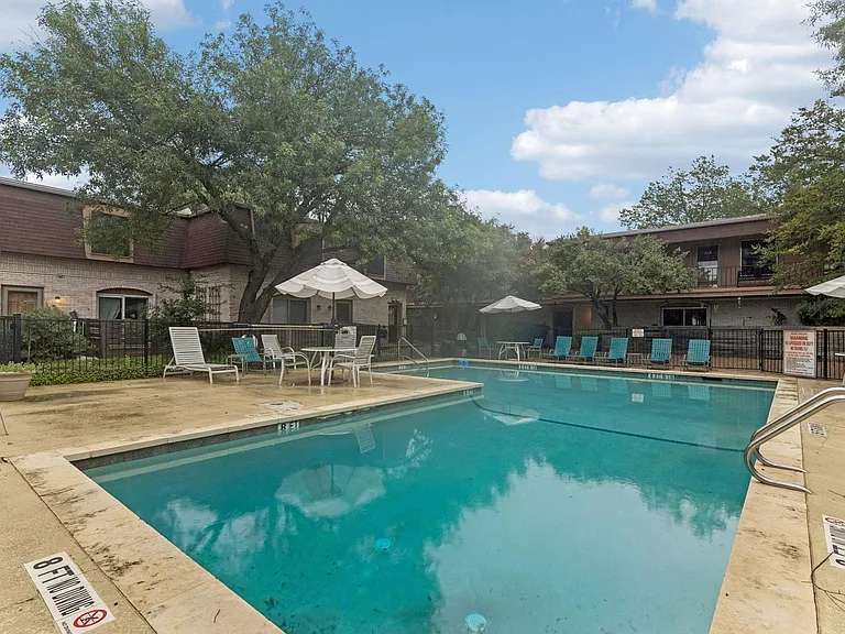 7801 Shoal Creek Blvd #224 — Photo 25