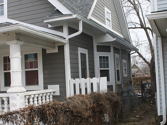 3rd image of 21 S Warman Ave