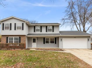 1315 Jane Ave, Naperville, IL 60540