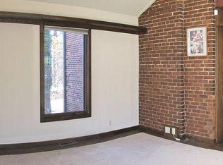 650 N Old Suman Rd, Valparaiso, IN 46383