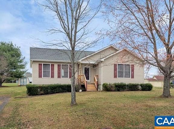 3rd image of 478 Cordelia Dr