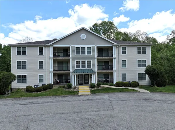 7015 Stefano Dr, Delmont, PA 15626