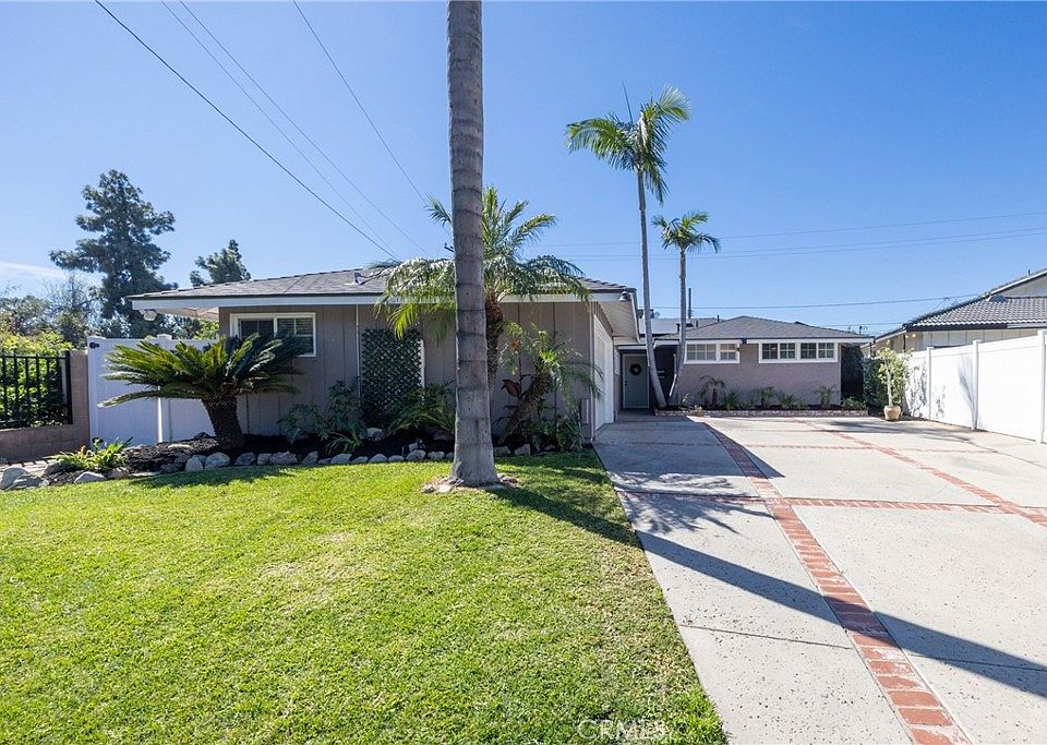 1st image of 10512 Rose Hedge Dr