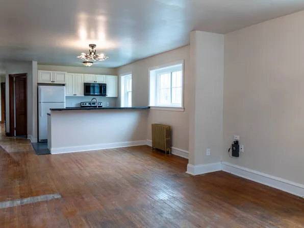 406 Washington Ave APT 4, Ephrata, PA 17522