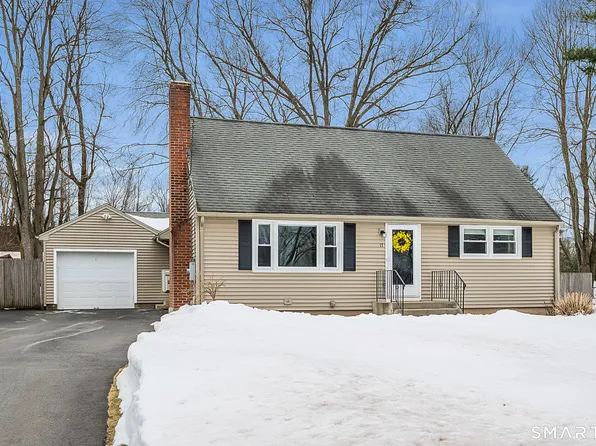 17 Whiteside Street, Newington, CT 06111