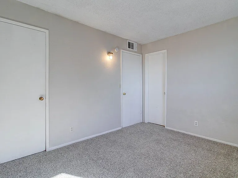 342 W Taylor Ave — Photo 16