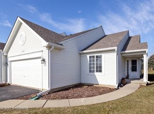 1355 Chestnut Cir, Yorkville, IL 60560