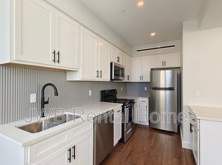 218 Church St W #301, Jacksonville, FL 32202