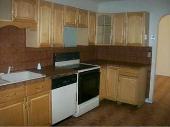 2nd image of 1611 SW 102nd Ave