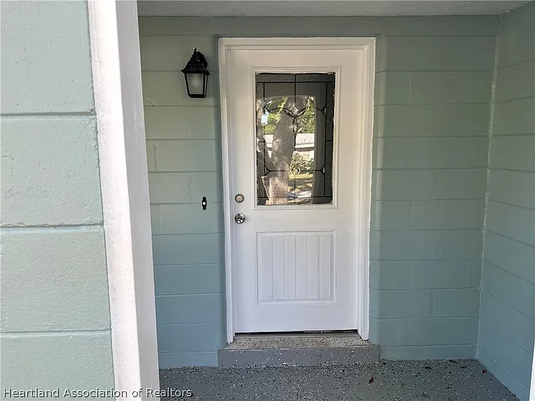1327 Hotiyee Ave — Photo 5