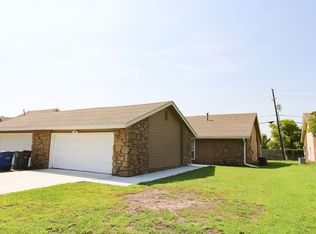 8302 E 65th Pl, Tulsa, OK 74133