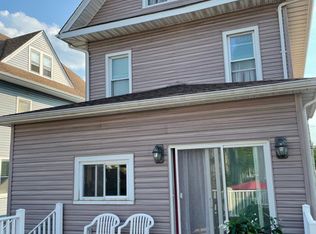 430 Beach 123 St, Rockaway Park, NY 11694
