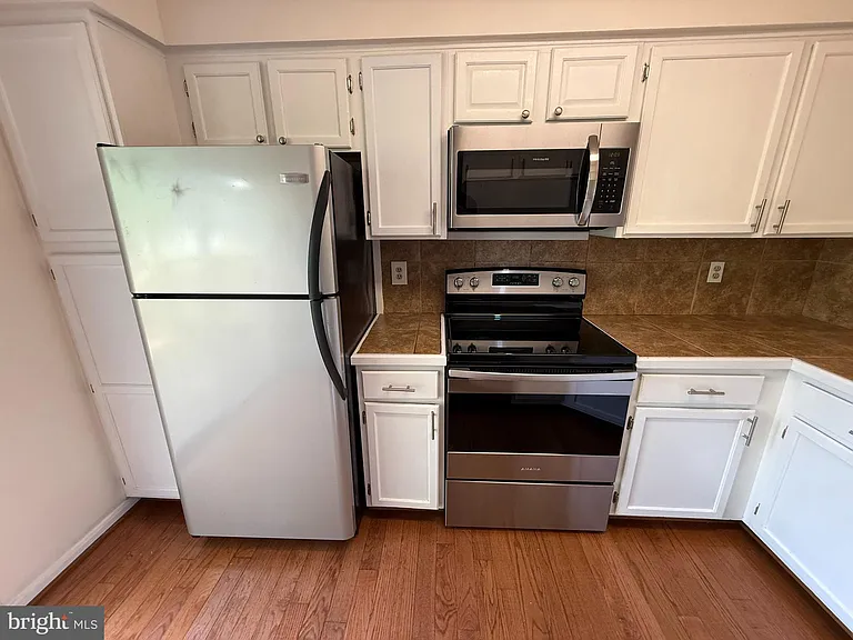 508 Providence St #508 — Photo 5