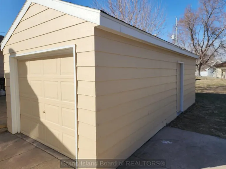 432 Dodge St — Photo 18