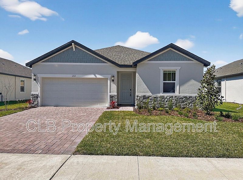 1st image of 1212 Pampus Dr