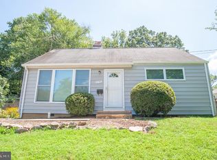 3155 Holloway Rd, Falls Church, VA 22042