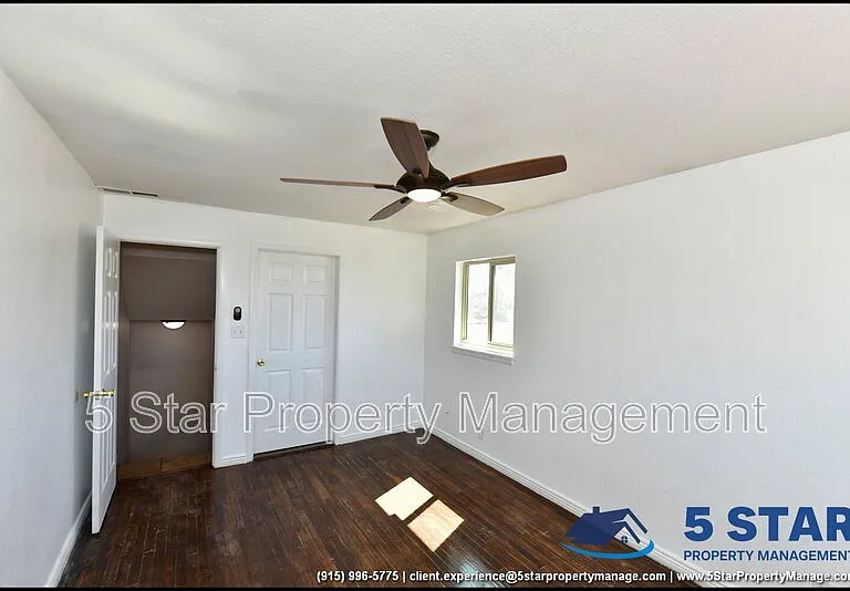 908 Bolivia St — Photo 32
