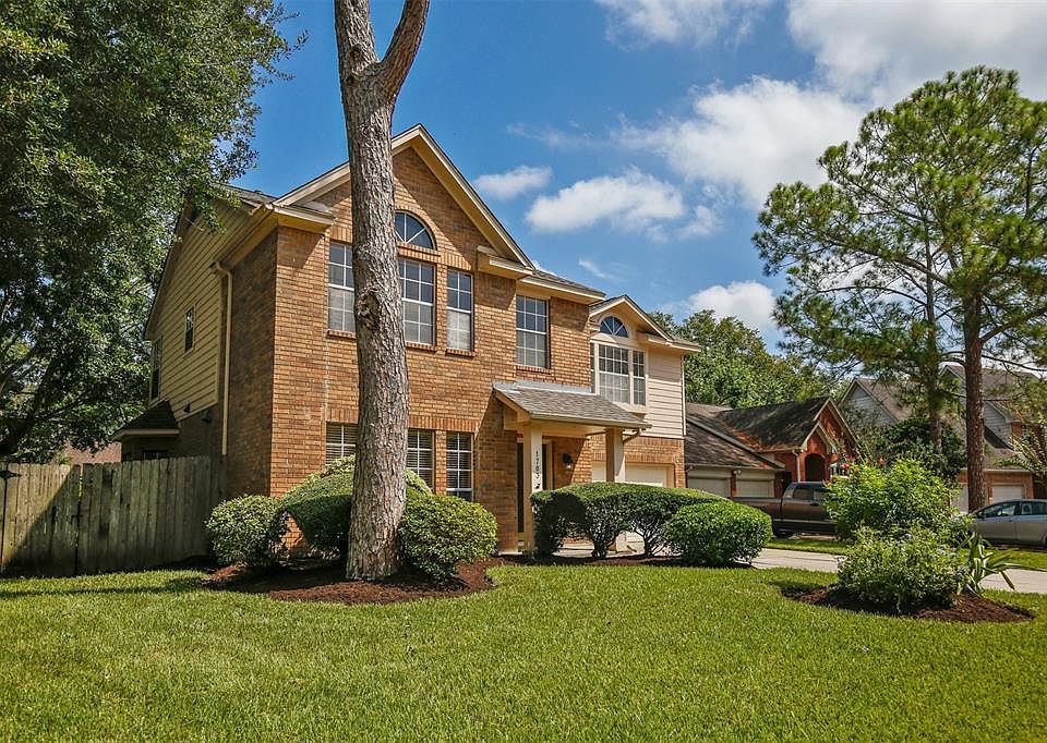1st image of 1703 Briarmoor Ct