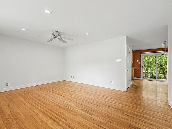 4th image of 170 Garnet St
