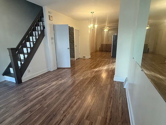 2nd image of 2248 Cantrell St