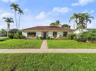 4300 NW 7th Ct, Plantation, FL 33317