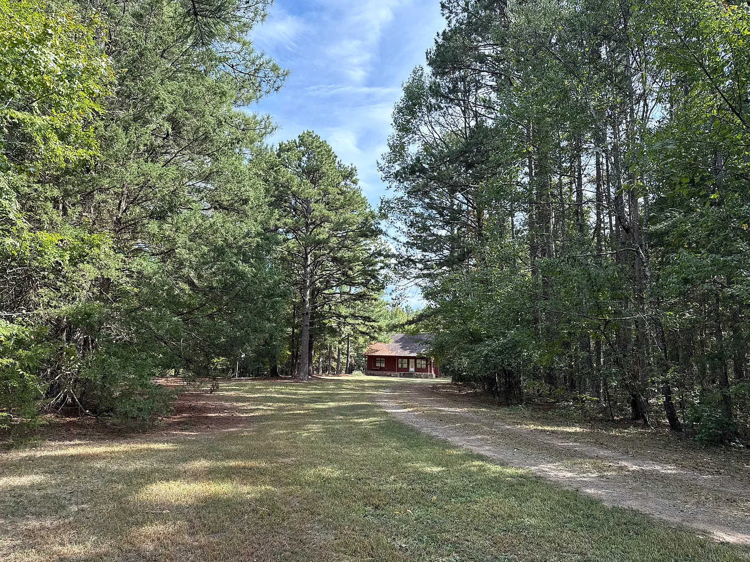 2 bed, 2.5 bath, 1297 sqft, $1,600 — Photo 1