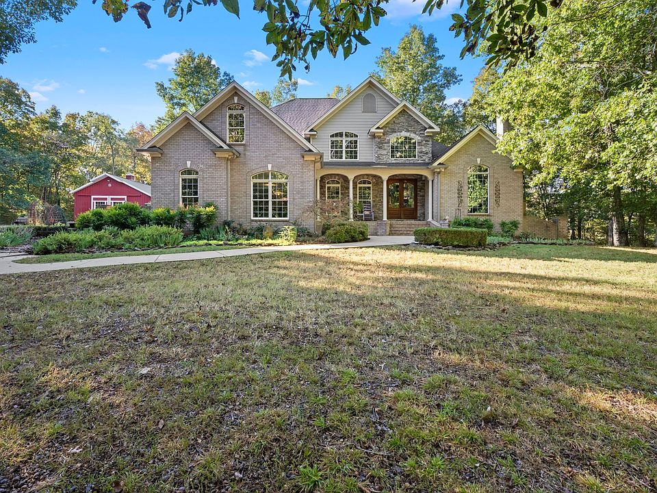 1st image of 2399 Thompson Rd